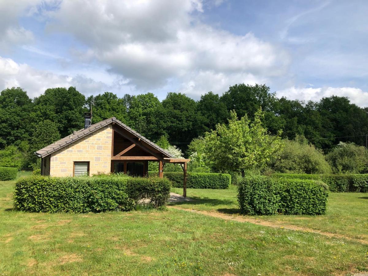 Charmant cottage dans domaine privé Signy-le-Petit Extérieur photo